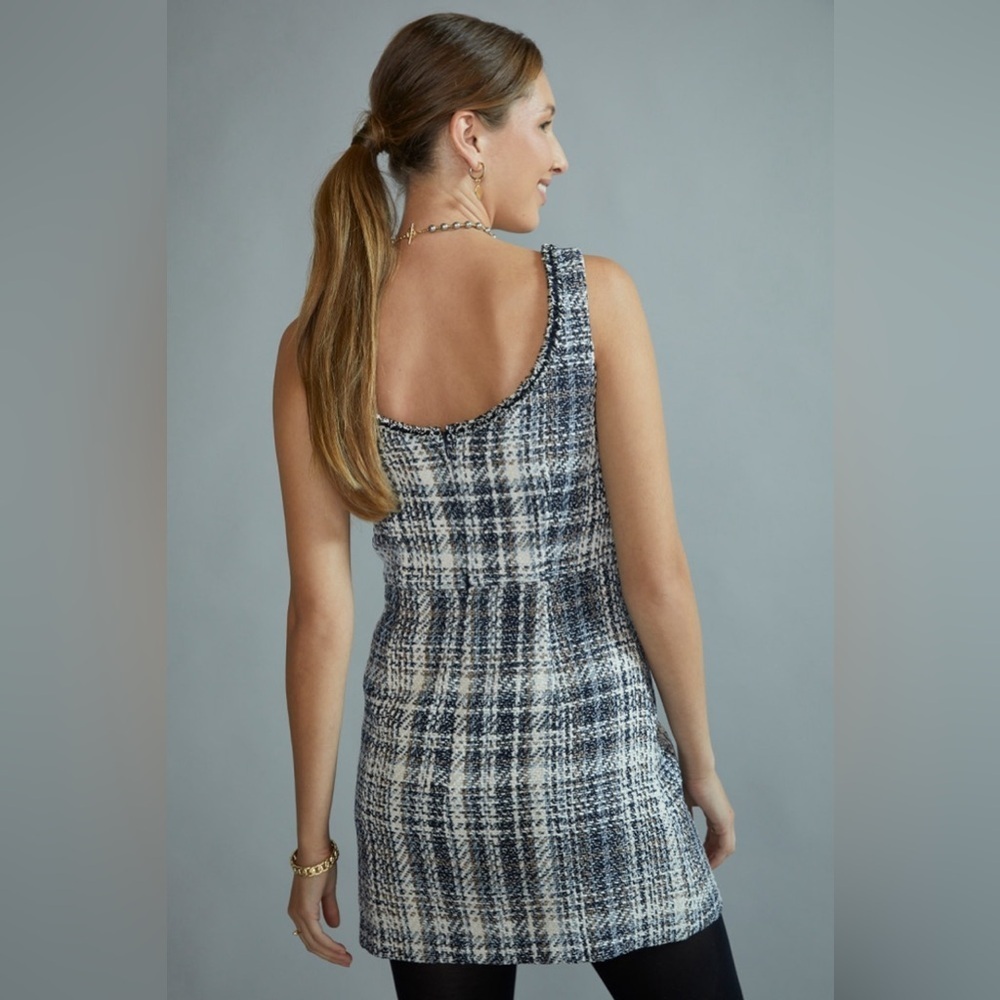 New with tags Francesca’s Blaire square neck tweed mini dress - Picture 2 of 2